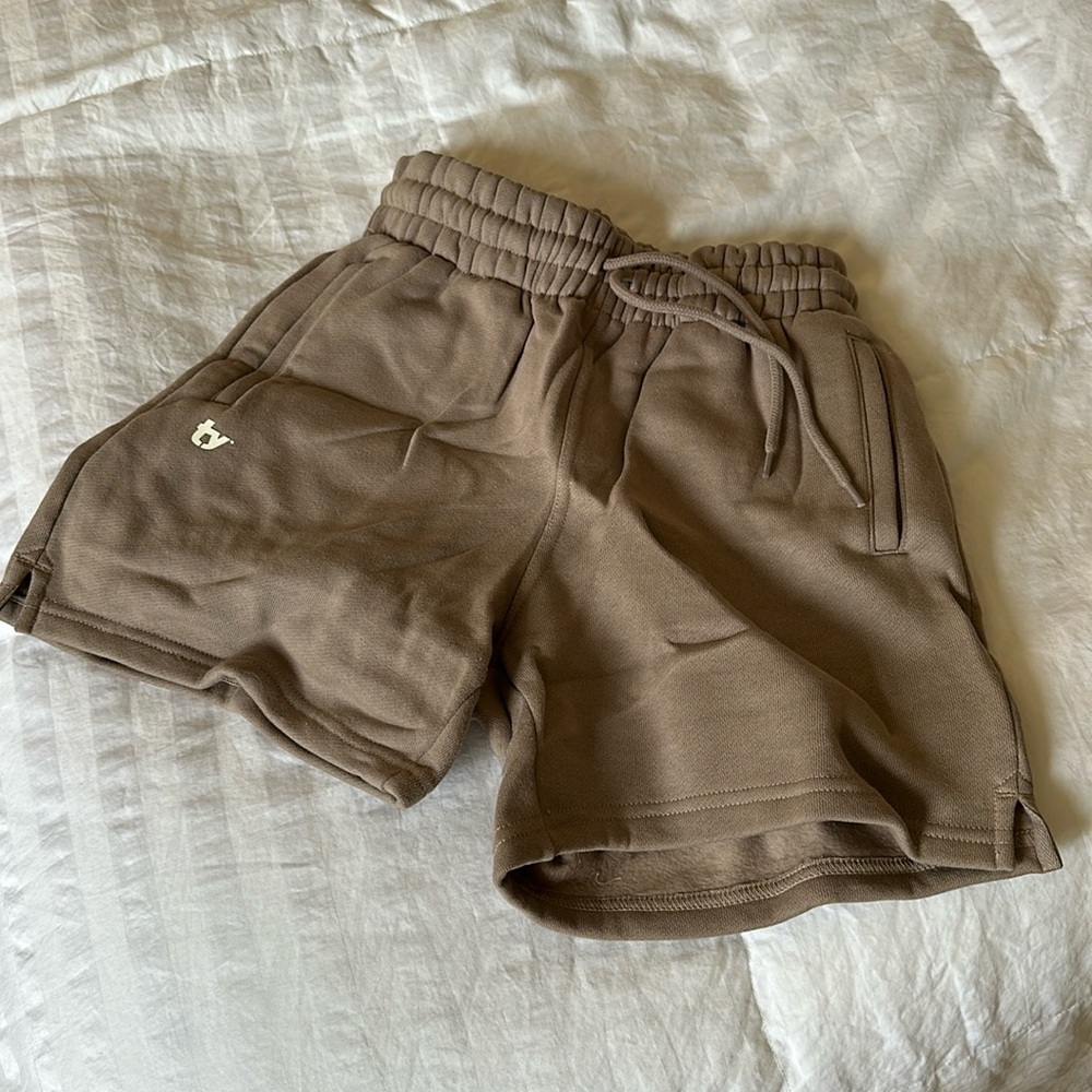 Thirty Years Uniform Sweat Shorts in Cool Shade Size Small Activewear Loungewear